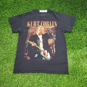 Kurt-Cobain Shirt Womens Small 18x23 Black